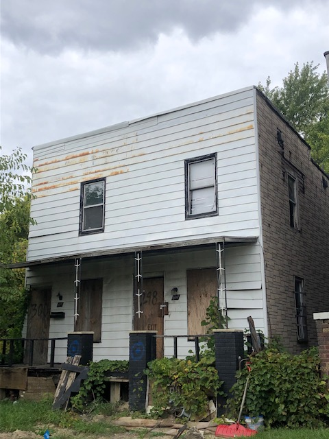 298 W Buena Vista photo